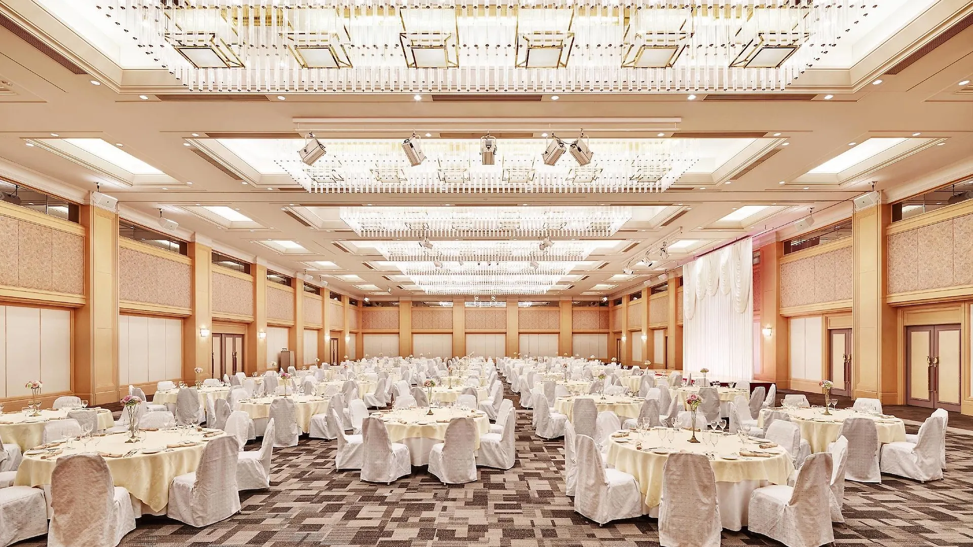 **** Hotel The Kiroro, A Tribute Portfolio Hotel, Hokkaido Akaigawa Japan